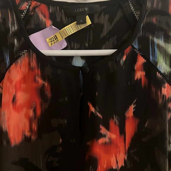 J Crew 100% Silk Keyhole Ladder Stitch Blouse 0 black red blue watercolor floral - Picture 4 of 5